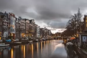 A canal in Jordaan thumbnail